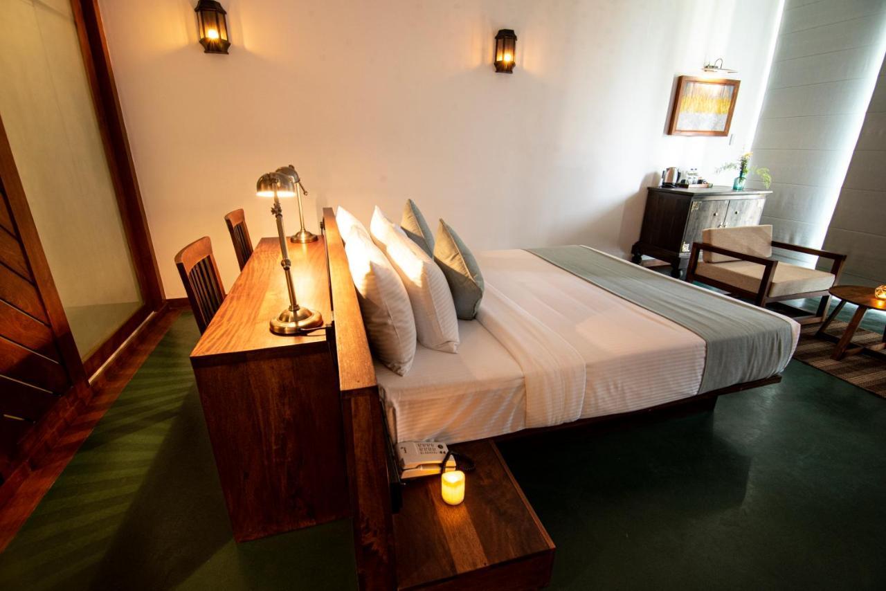 The Rockwall Boutique Hotel Bentota Exteriör bild