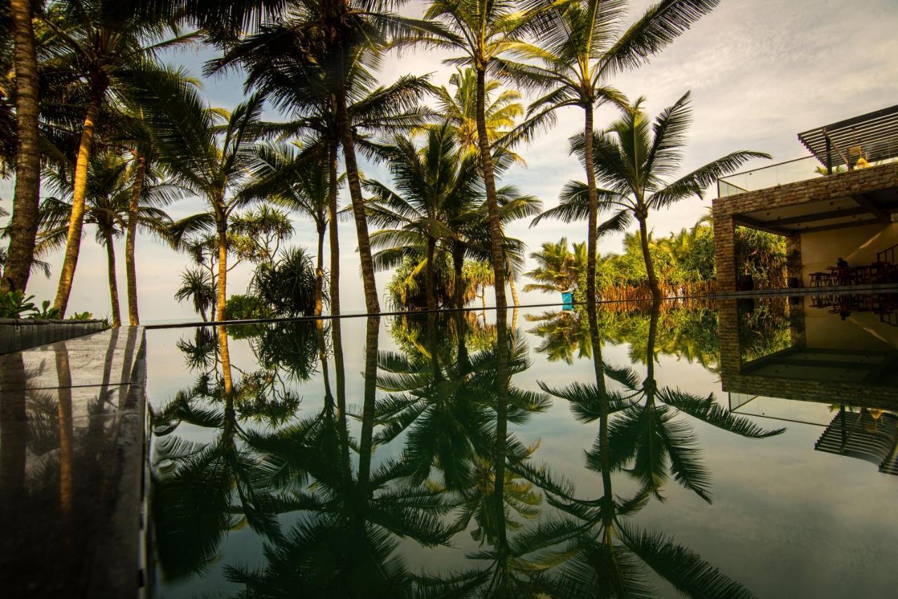 The Rockwall Boutique Hotel Bentota Exteriör bild