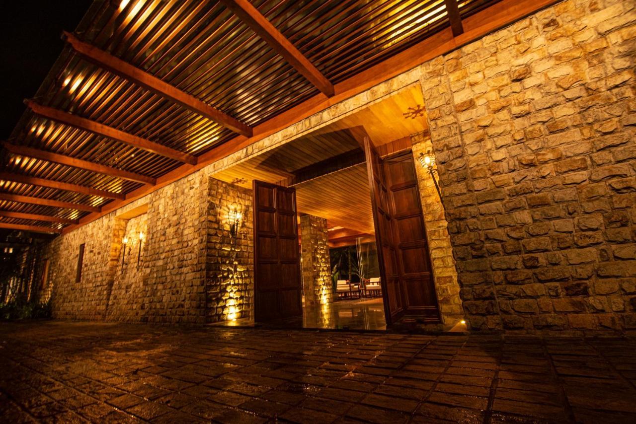 The Rockwall Boutique Hotel Bentota Exteriör bild