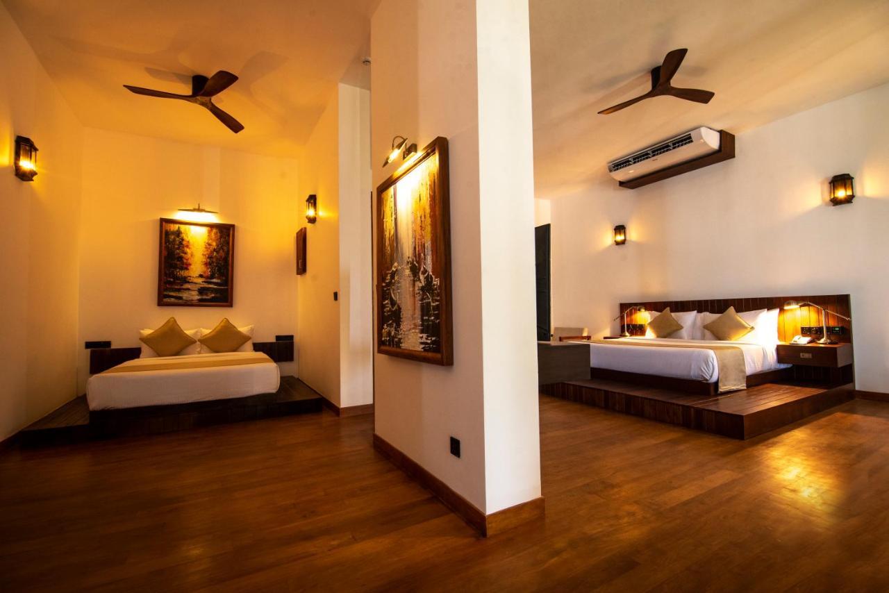 The Rockwall Boutique Hotel Bentota Exteriör bild