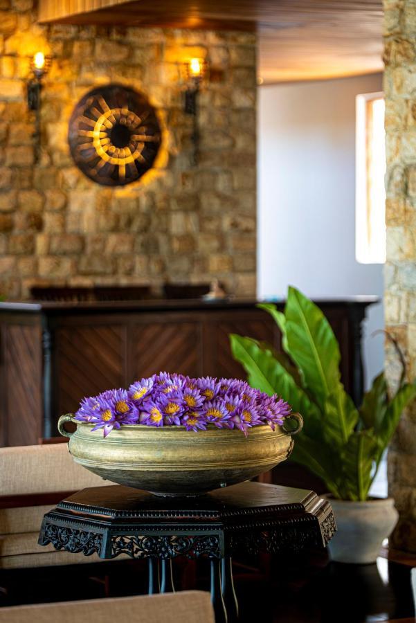 The Rockwall Boutique Hotel Bentota Exteriör bild