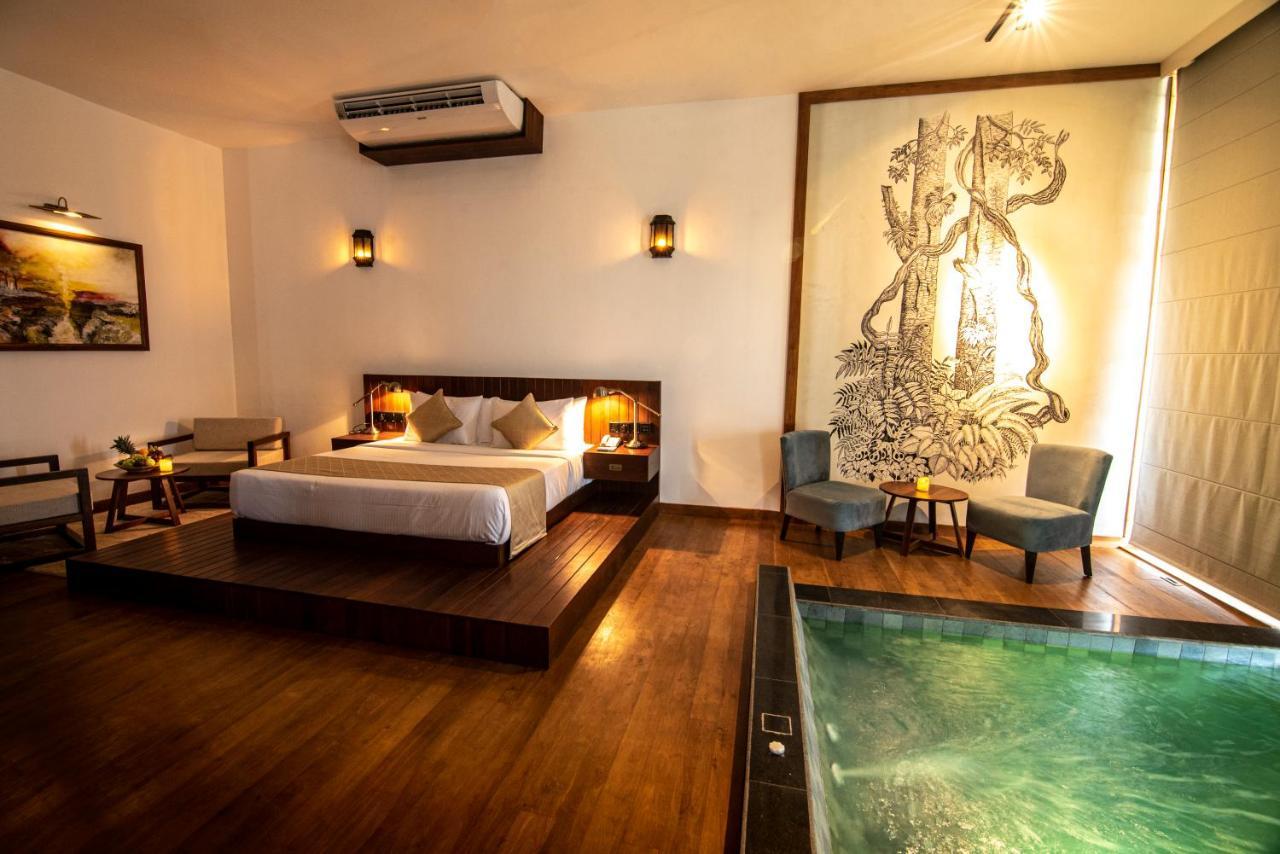 The Rockwall Boutique Hotel Bentota Exteriör bild