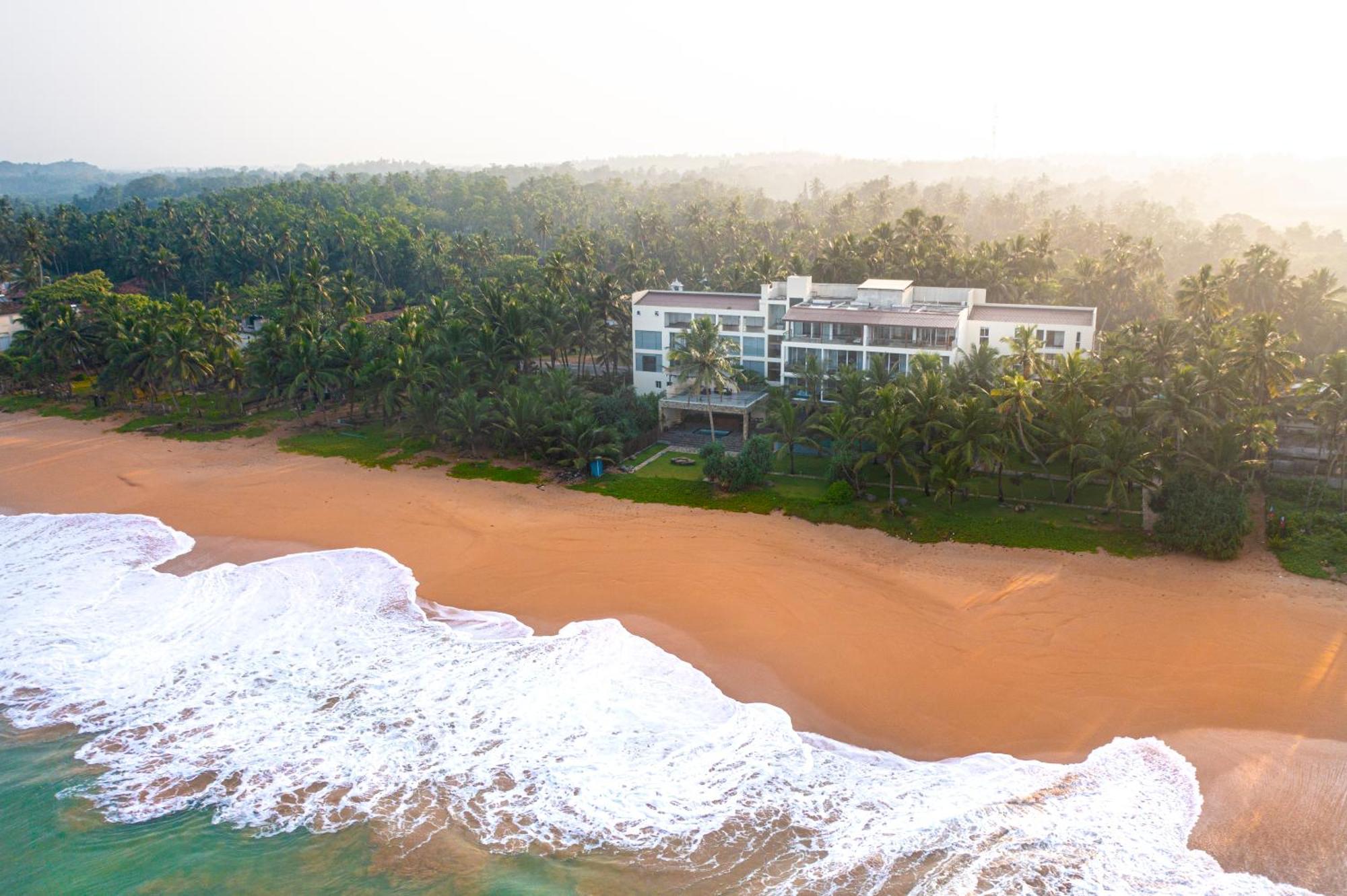 The Rockwall Boutique Hotel Bentota Exteriör bild